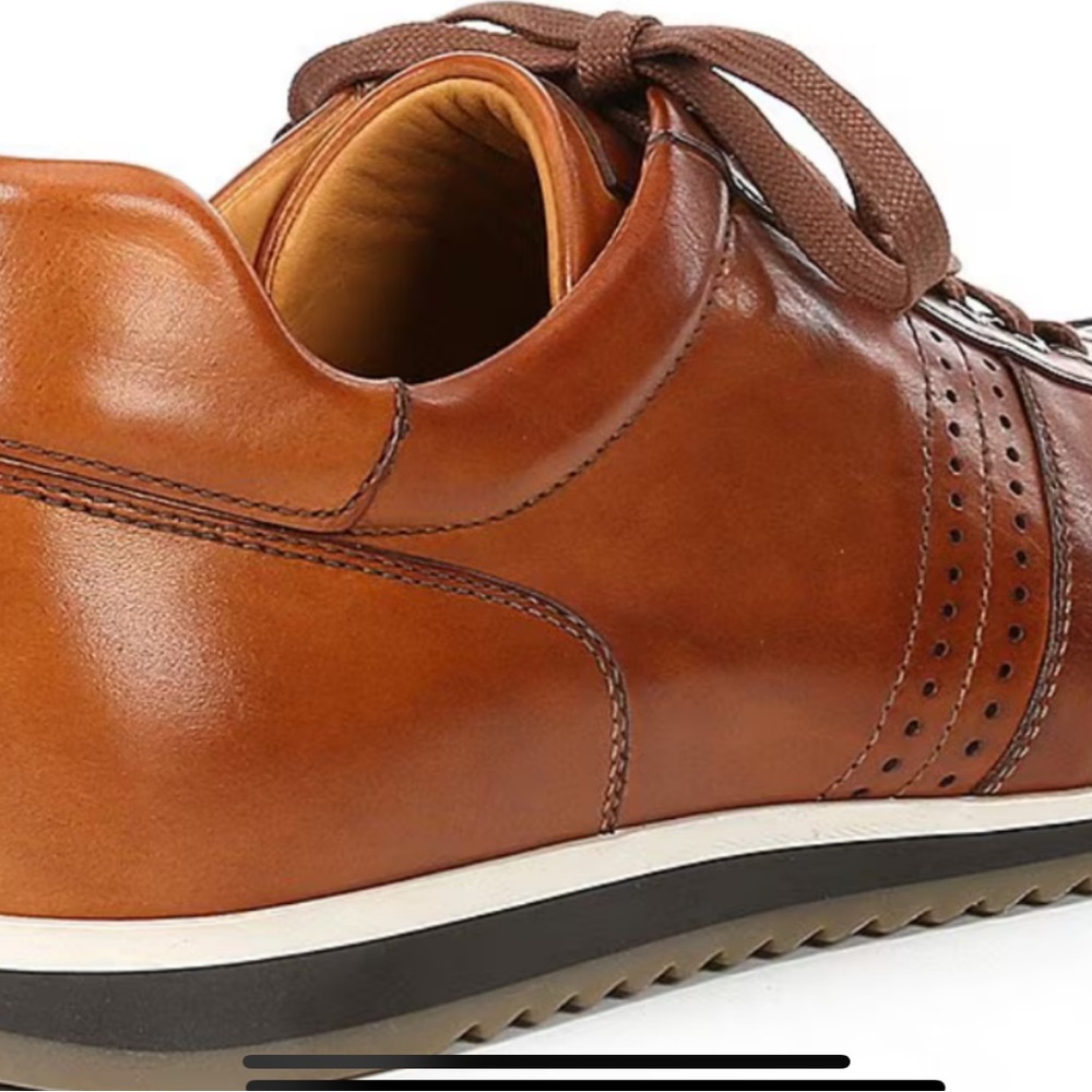 Men’s size 11 new Magnanni leather shoe